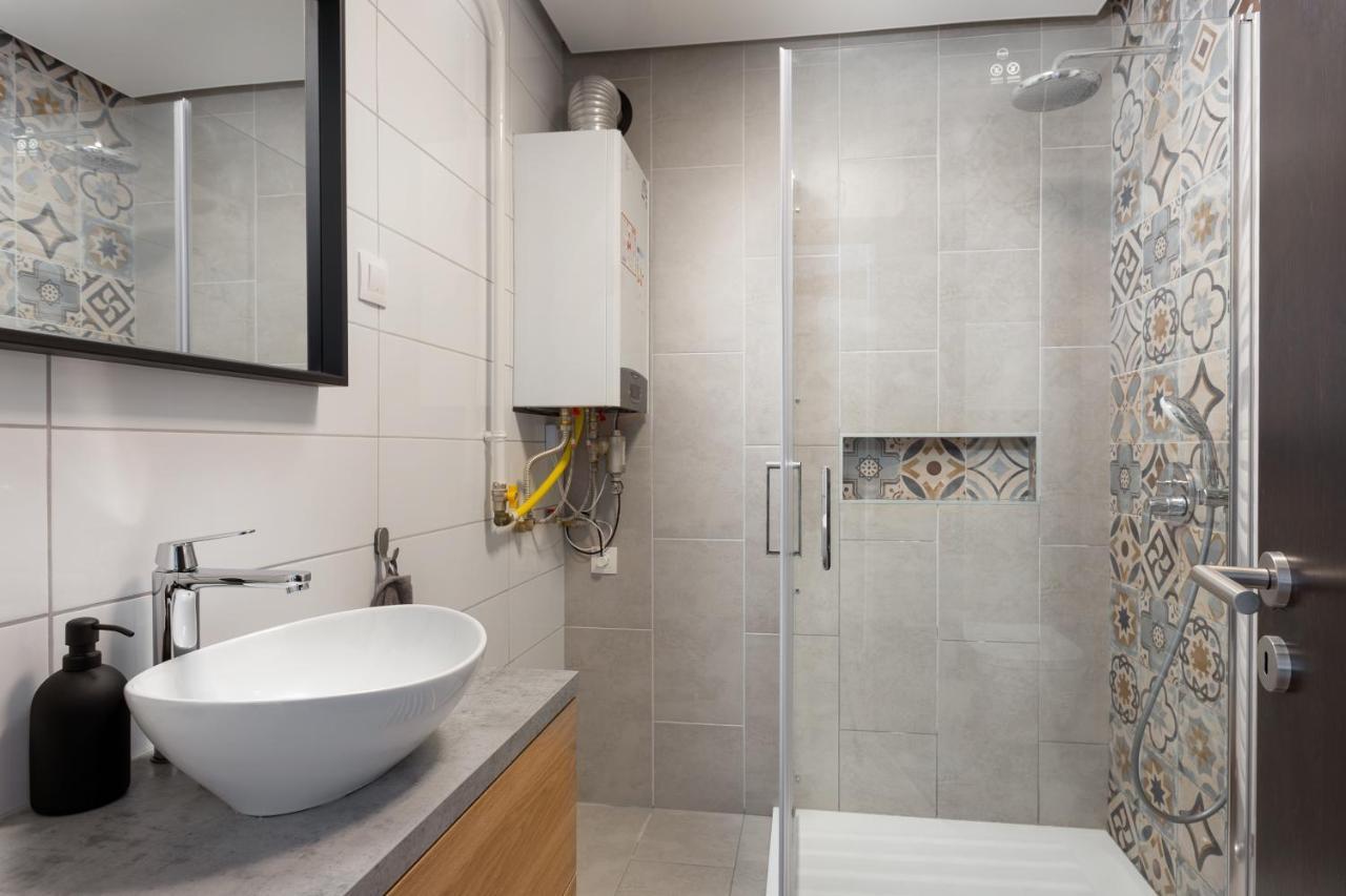 Nadi'S Apartman Eger Buitenkant foto
